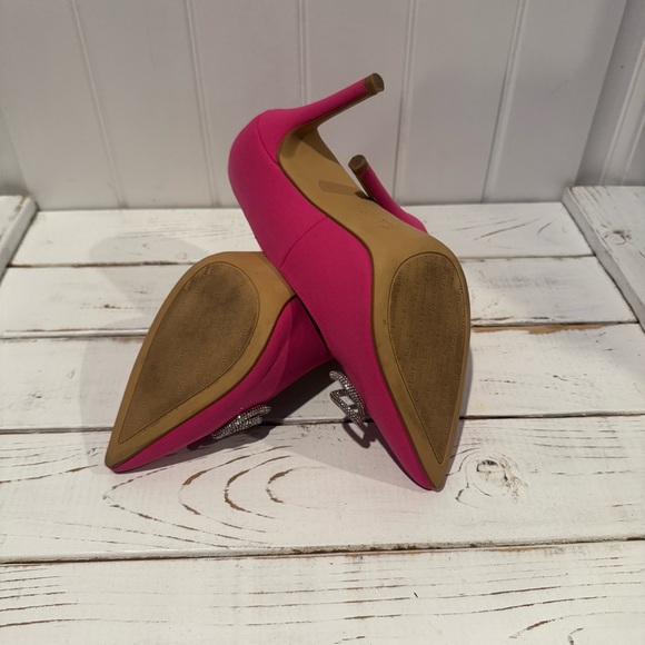 Elegant BCBGeneration Pink Heels with Bow Accent Size 9M - Picture 9 of 9
